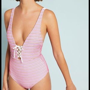 Anthropologie IONA ONE PIECE SIZE Med NWOT 🐚🐚